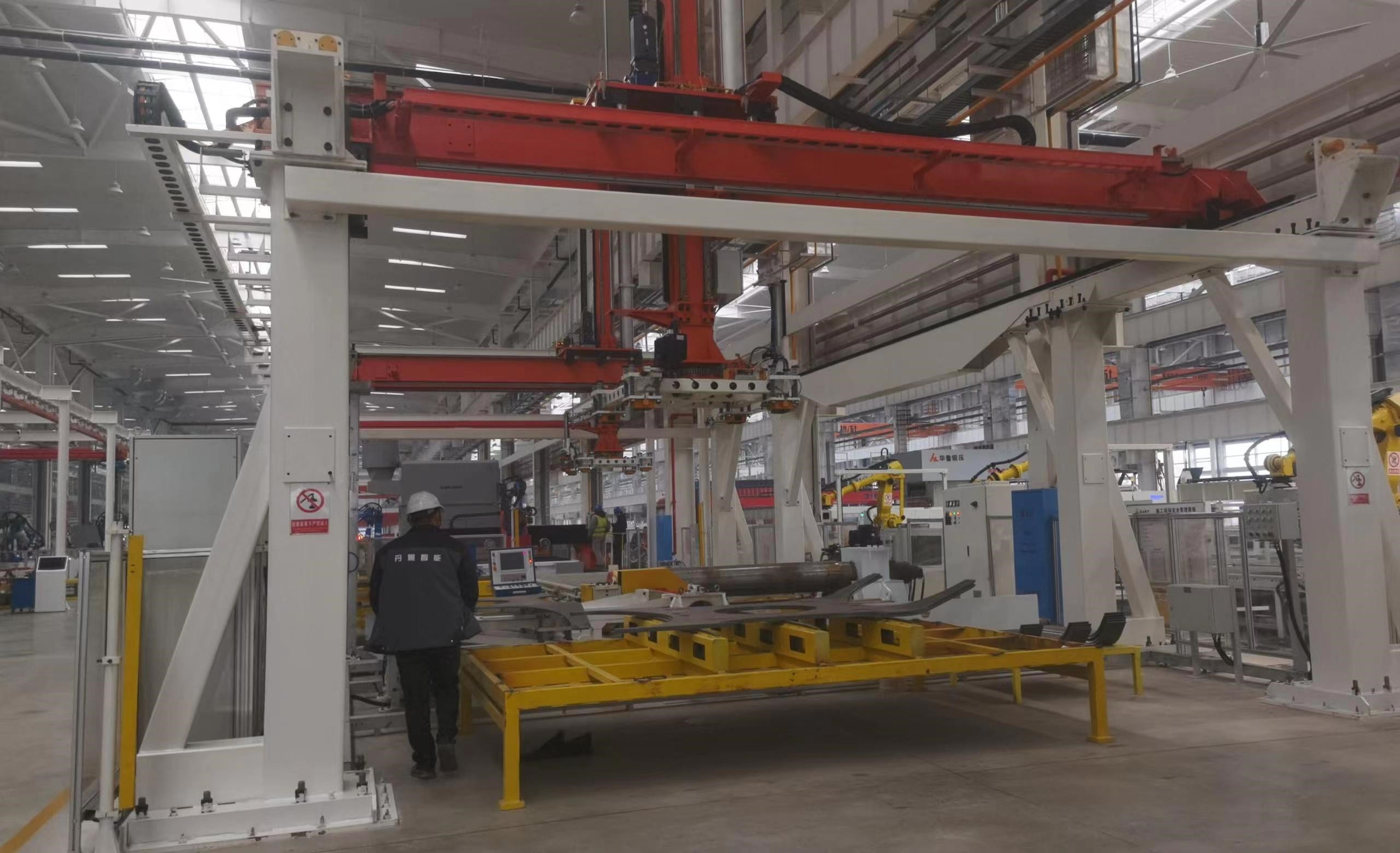 PM-100 Hydraulic Ironworker Punching Machine Electric 10-15 Holes/Min