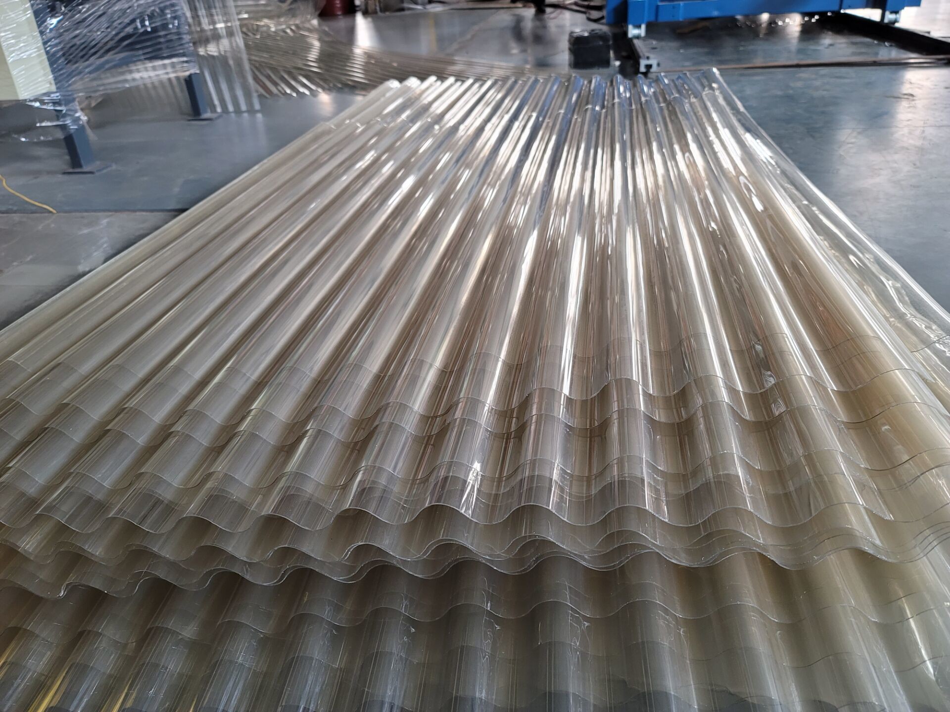 CE 220V / 380V PET Plastic Roof Tile Machine Customized Size