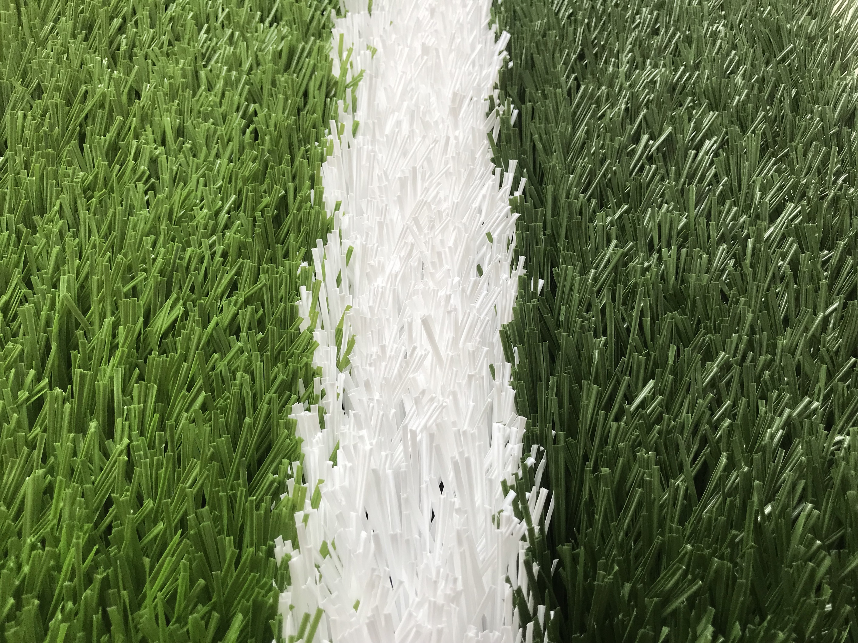 Lvyin Infill 50mm Futsal Artificial Grass 40mm Fake Grass For Soccer Field