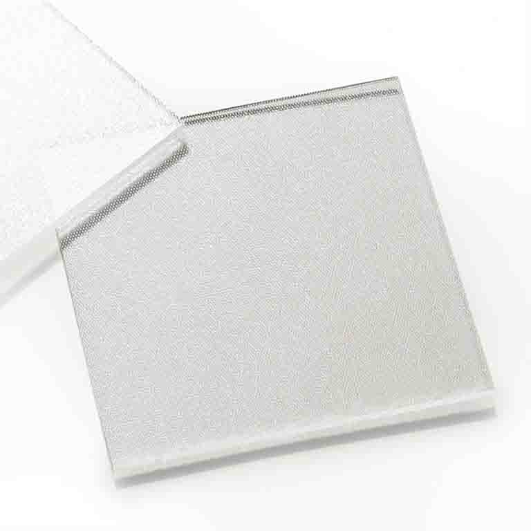 3.2mm 4mm 12mm Low Iron Glass Tempered Textured Low Iron OEM