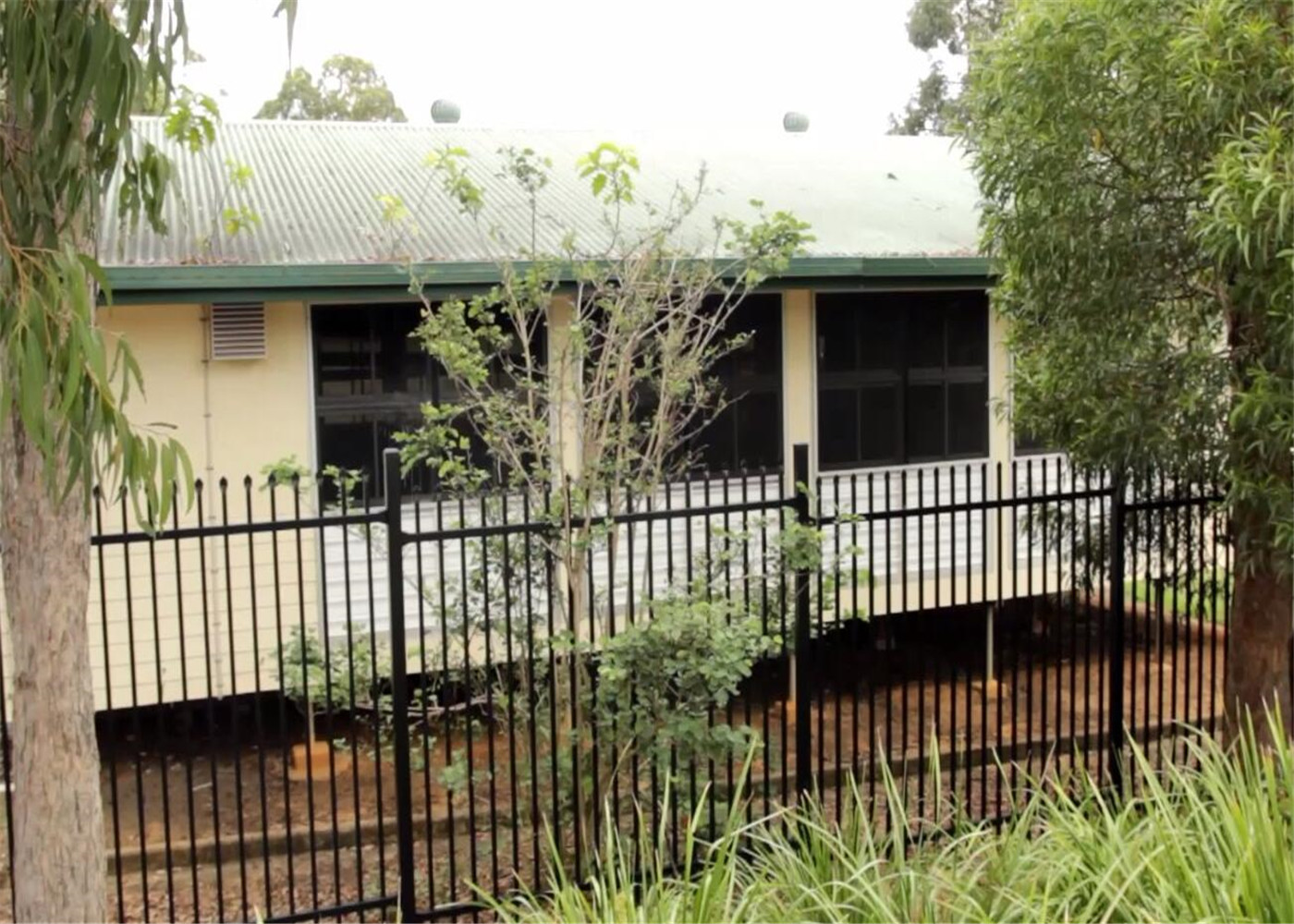 2.1m X2.4m Spear Top Security Steel Fence/ Steel Fencing
