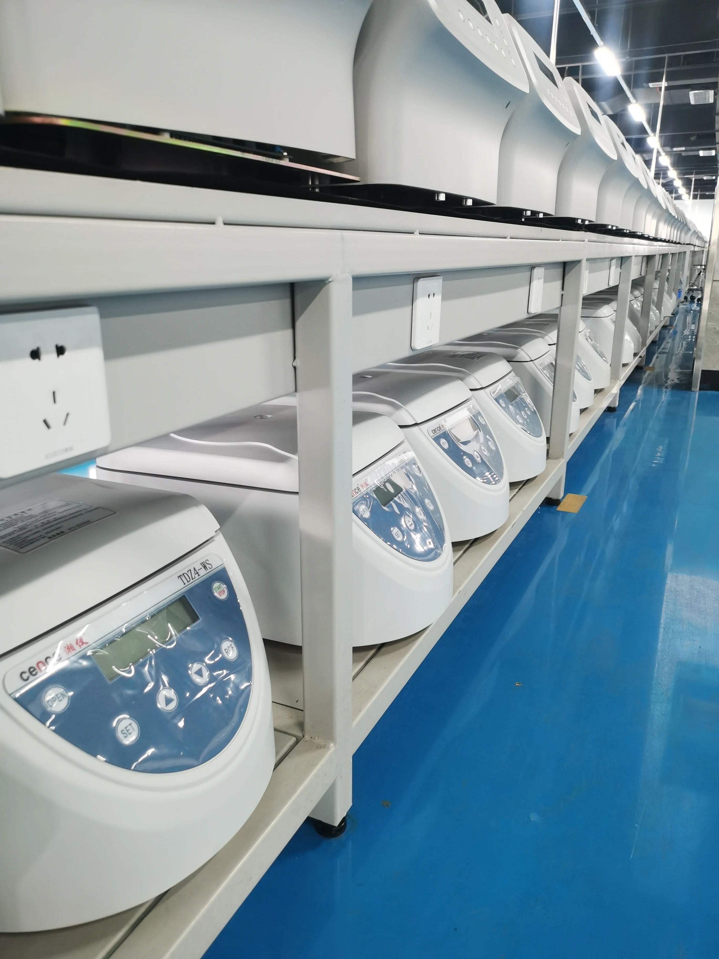 Cence Low Speed Tabletop Centrifuge Machine TDZ4K