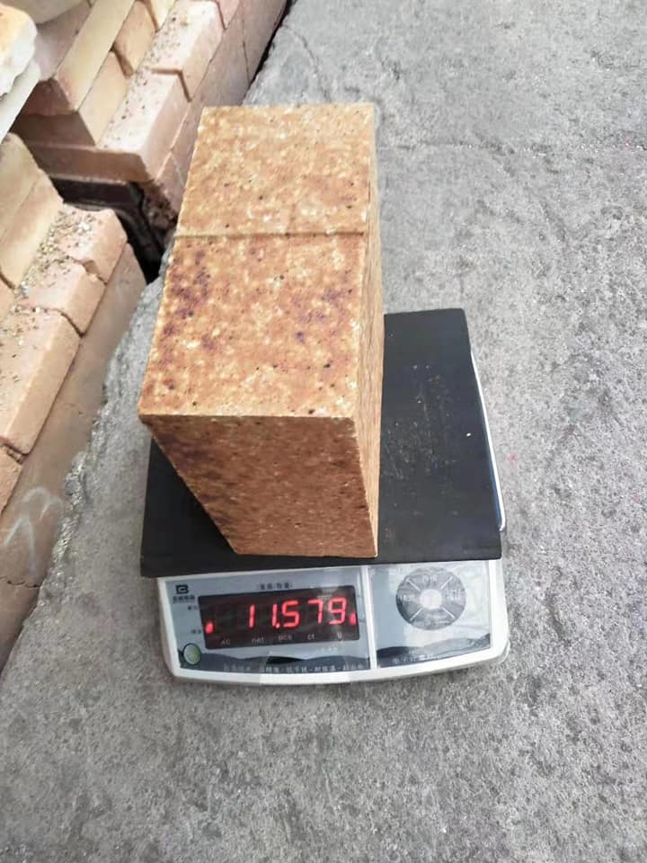 2.65g/cm3 Bulk Density Henan Hongtai Silica Mullite Brick for Cement Kiln Cooling Zone