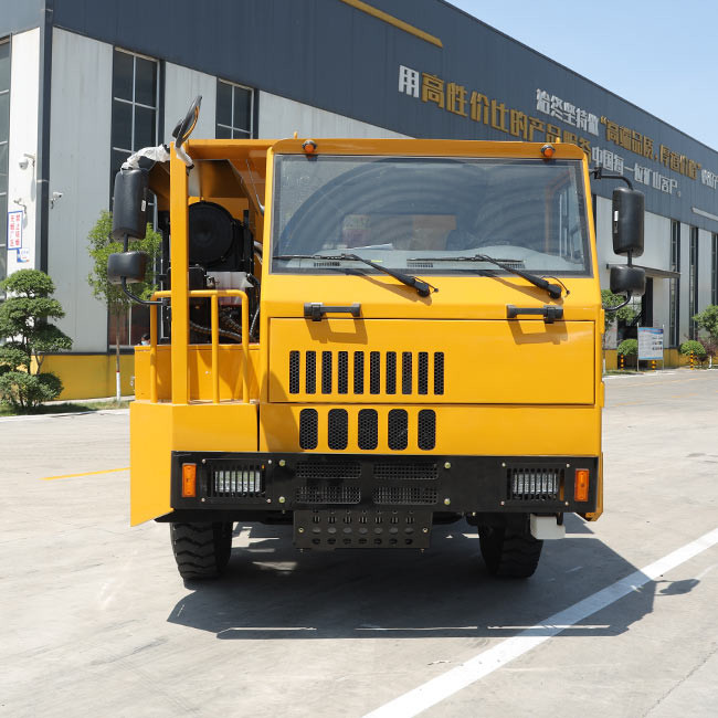 Underground Mining 25 Ton Dump Truck 243KW Yuchai Engine Underground Mining Vehicle