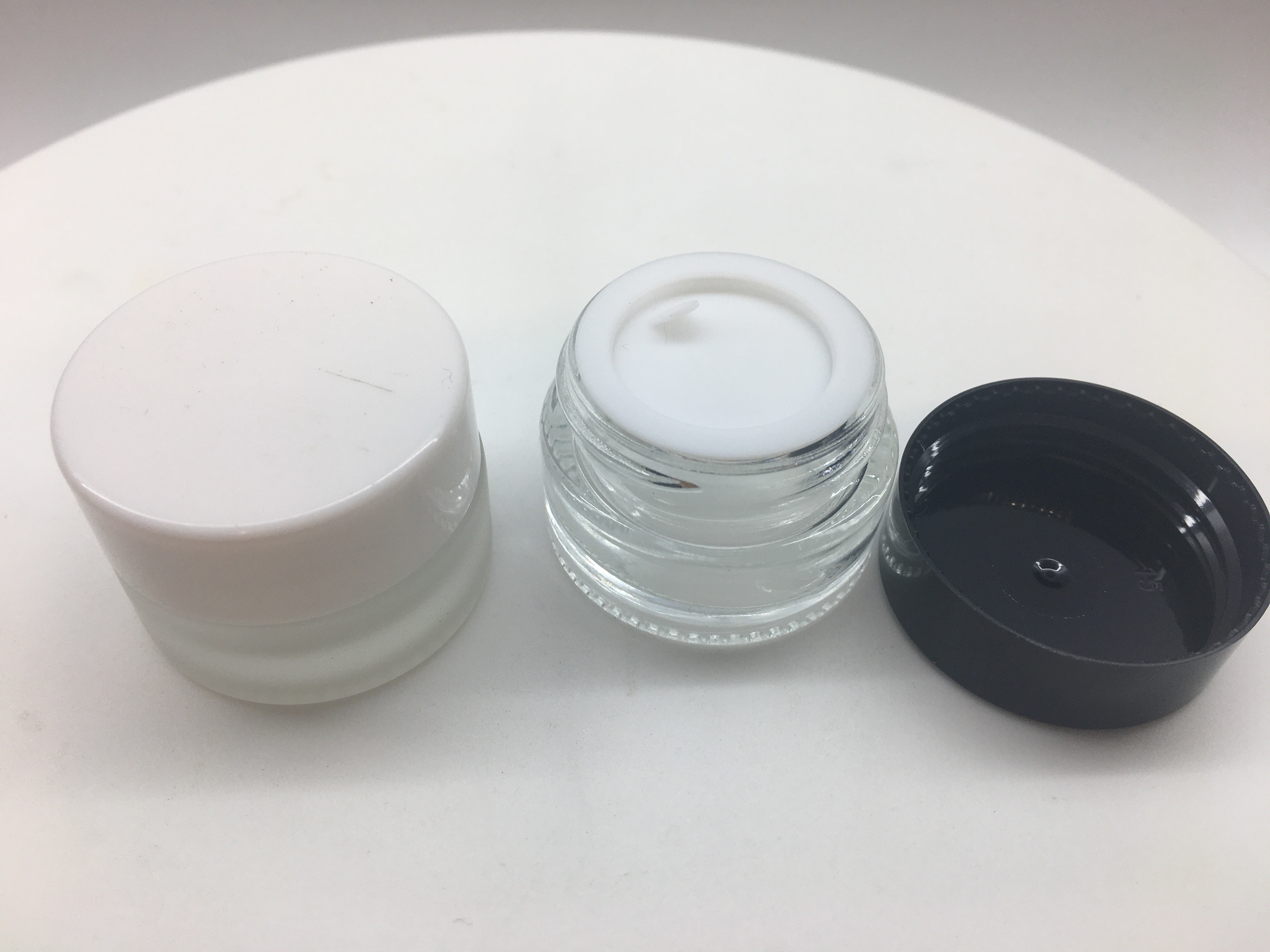 10 Gram Glass Cosmetic Jar Silkscreen Printing ISO9001 For Eyes Cream