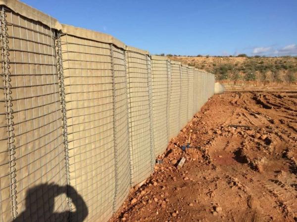 Heavy Duty 4 Mm Wire Defensive Barrier Defensive Bunker Edge Protection Fen For