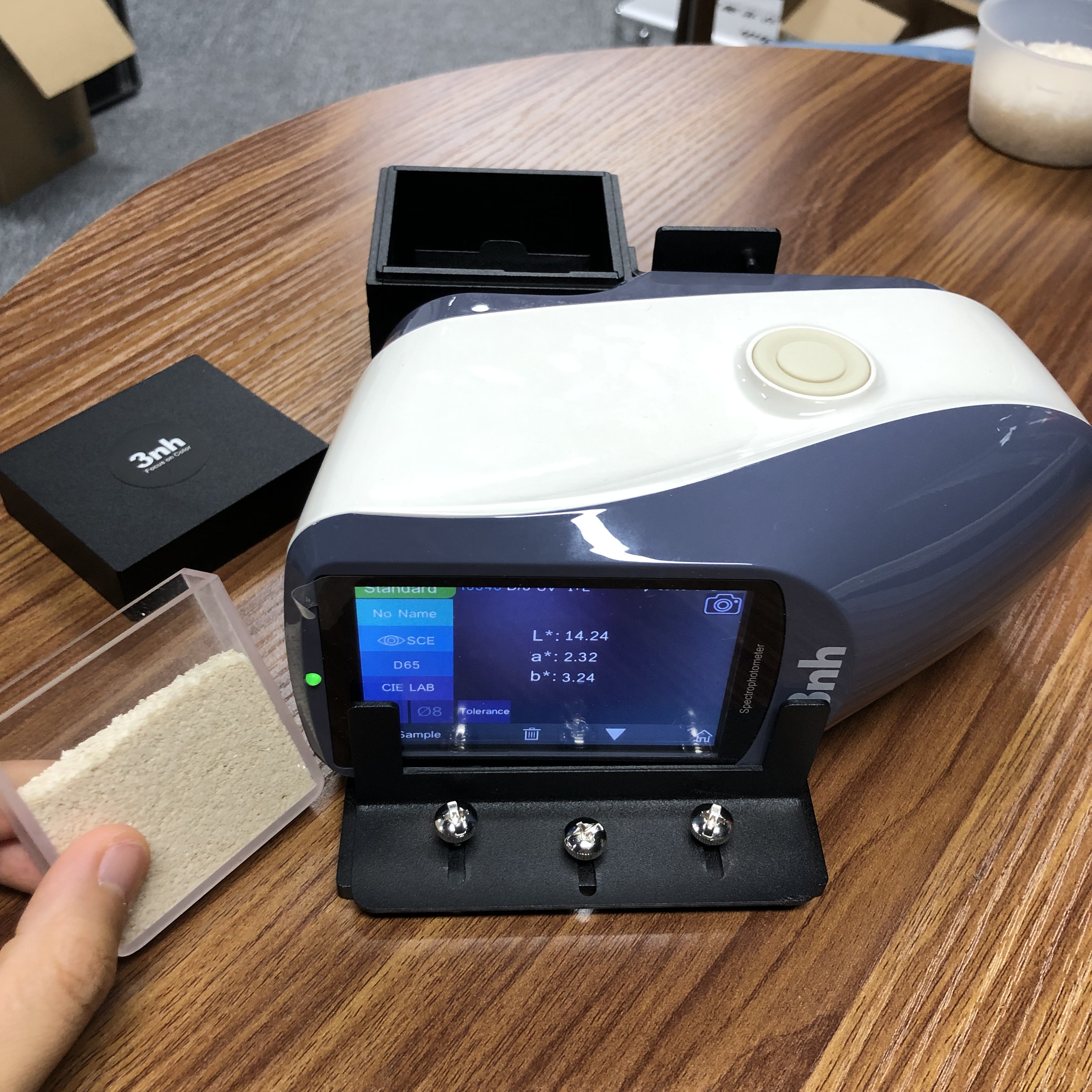 CIE l a b spectrophotometer colorimeter color difference meter with 4mm aperture YS3020 3NH for color check