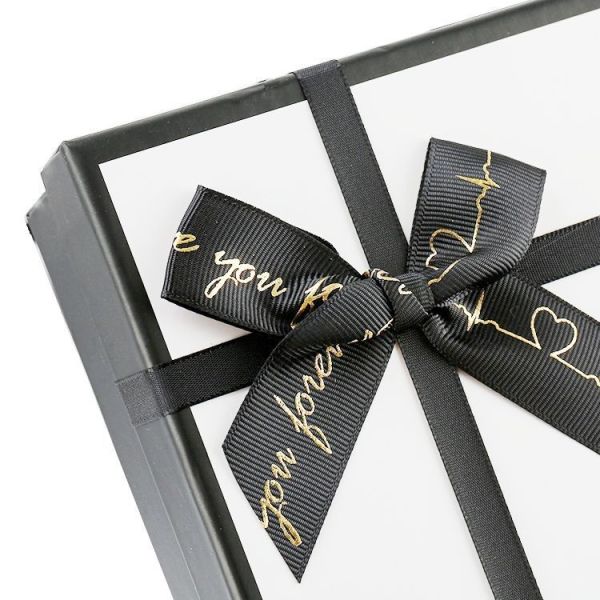 Quality CMYK Pantone Colour Printing Elegant Customized Reusable Gift Box with Ribbon Bow for sale