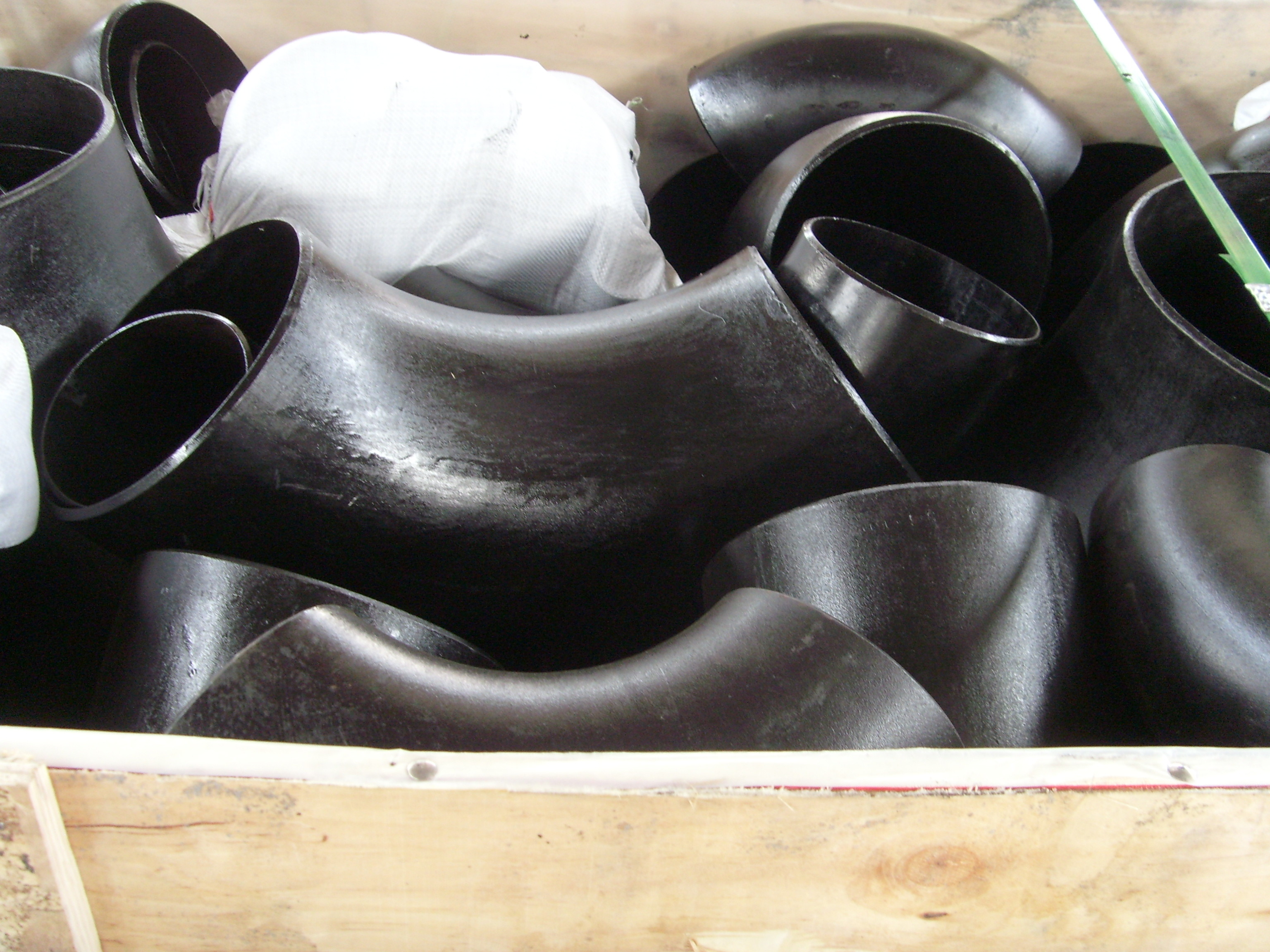 B16.9 Carbon Steel Pipe Elbow Butt Welded Sch20 Sch40 Sch80 Anti Rust Paint