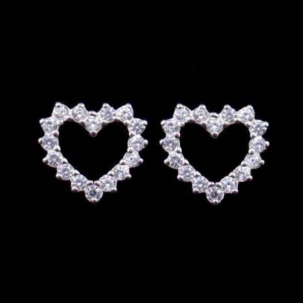 Classic 925 Sterling Silver Small Cubic Zirconia Stud Earrings Heart Shaped With