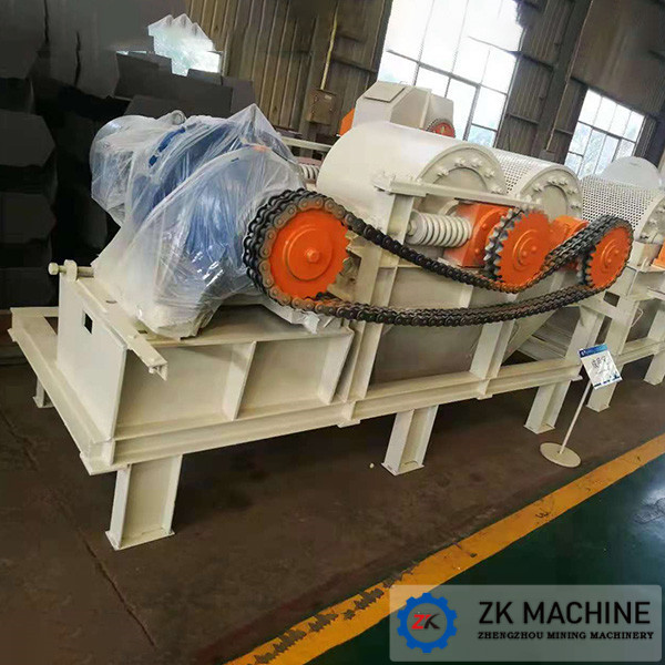 Material Particles φ350 6.2t/H Roller Compactor Granulator