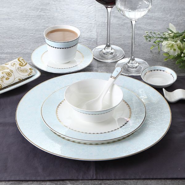 Quality 13" 33cm Bone China Dinnerware Set for sale