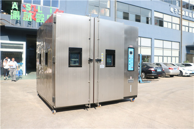 Pharmaceutical Study Walk In Stability Chamber For Temperature And Humidity Measurement