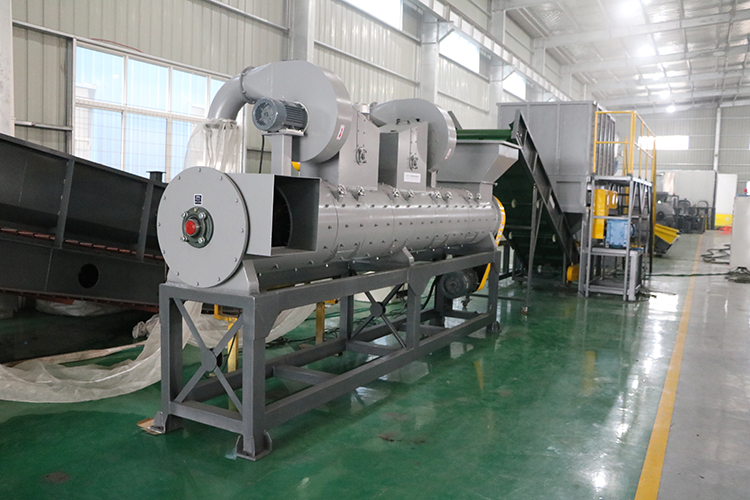 PP HDPE PET Bottle Label Remover Machine 5000KG/H Washing Line