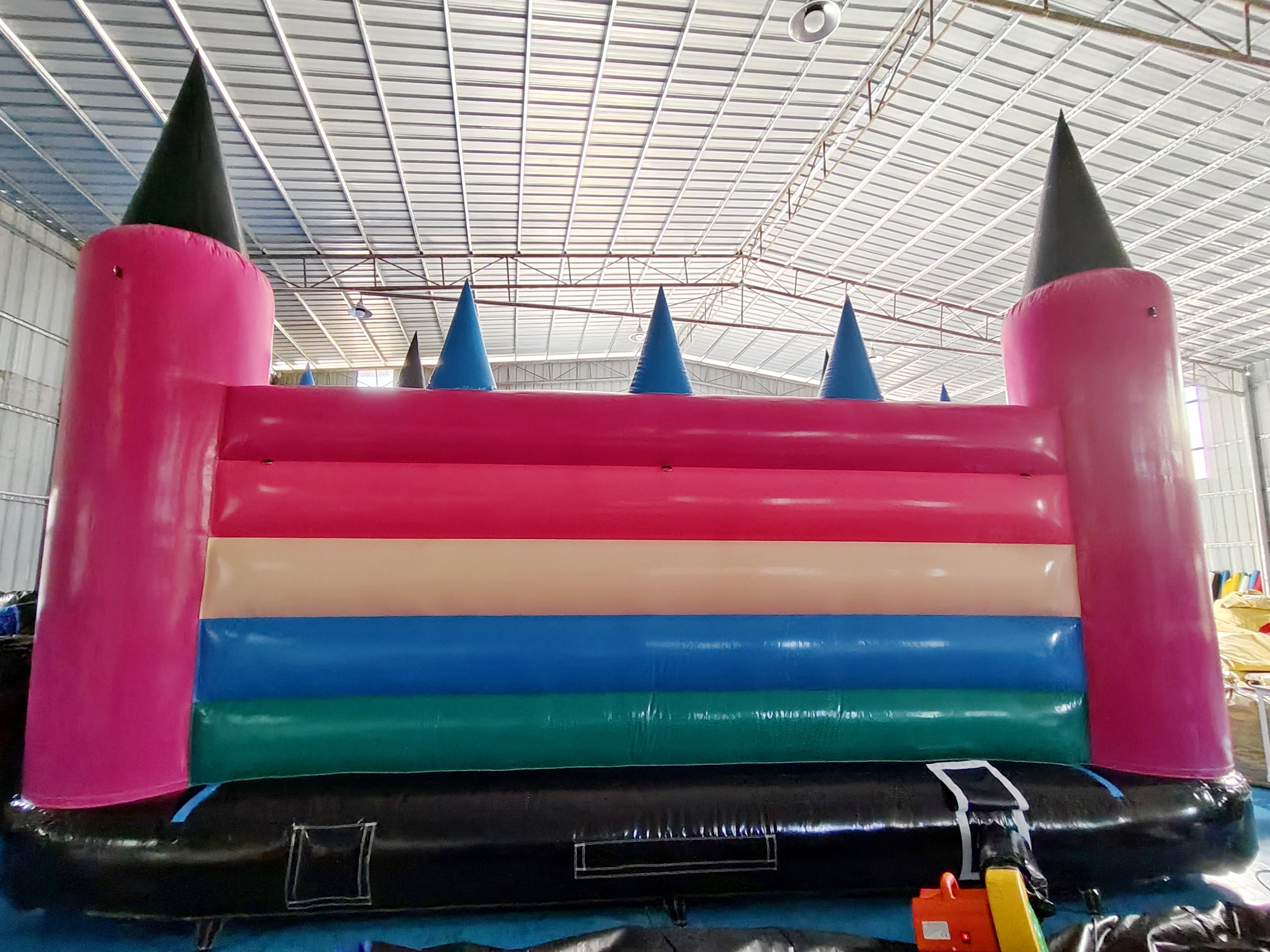 Commercial Outdoor Giant Inflatable Bounce House Colorful Wedding Inflatable Big Jumping Castle For Kids And Adults