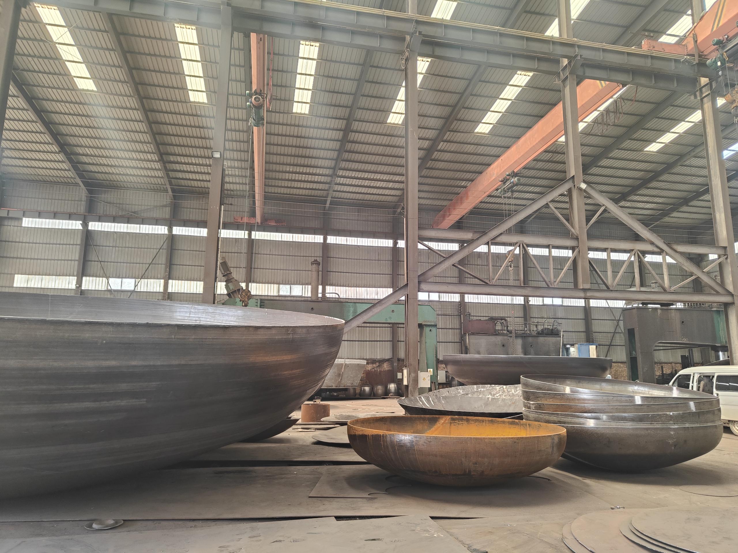 Pressing Carbon Steel Flange Flat Dished Head End for Tanks Complete Certificate