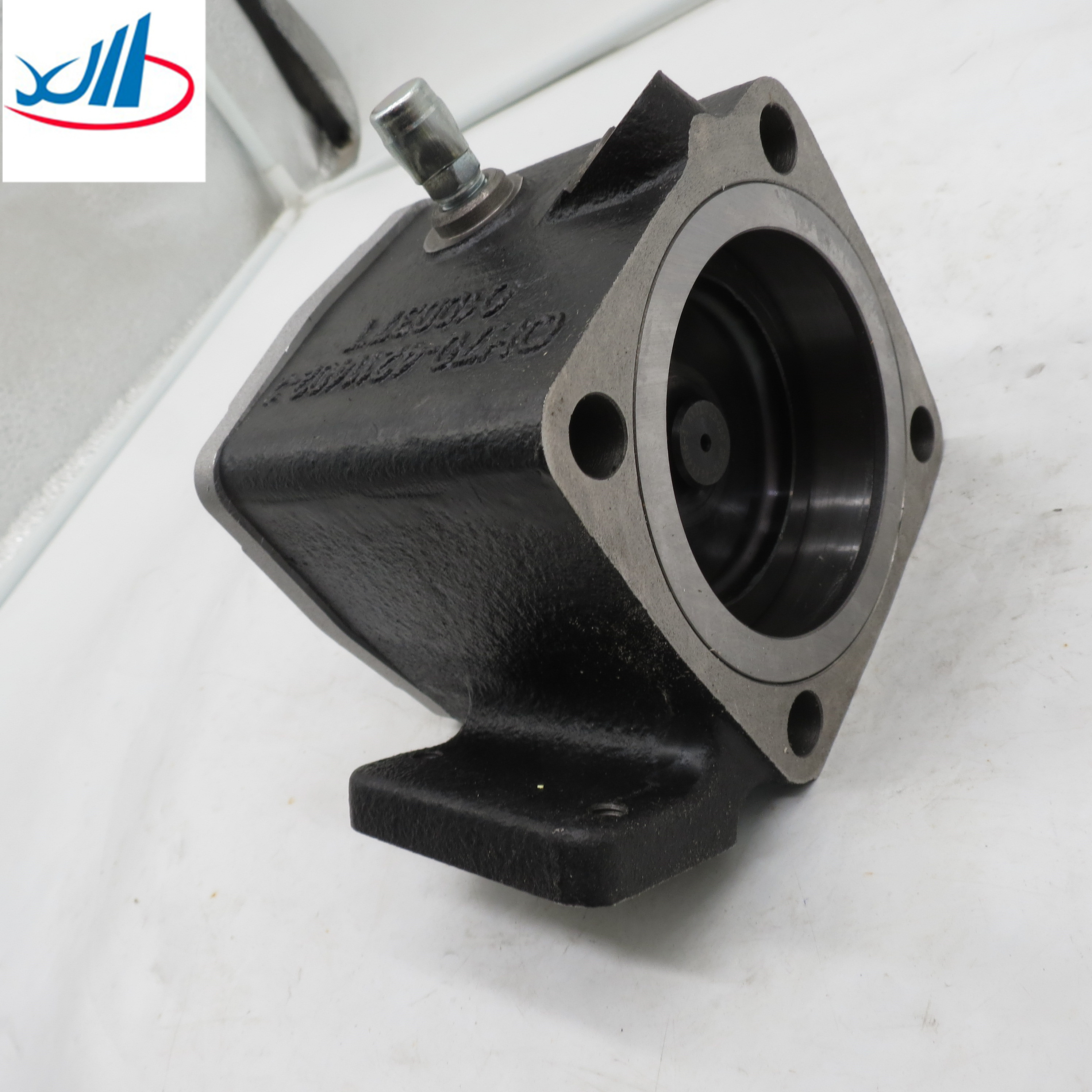 Intermediate Cylinder Weichai Engine Parts For Truck QH70-4211402-2