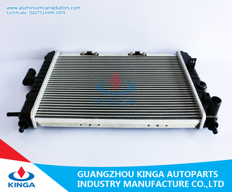Daewoo MATIZ '01 Manual Transmission Auto Radiator Plastic Car Radiator Tank