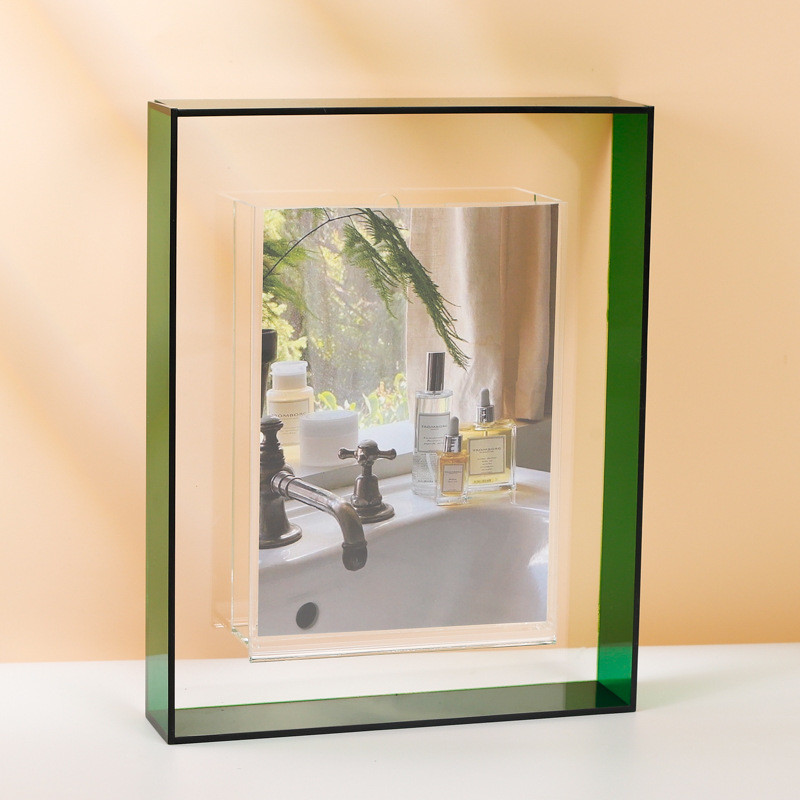 Modern Acrylic Floating Wall Frames , Magnetic Frameless Plexiglass Picture Frames