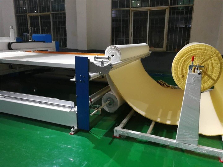  3 Phase Computerized Single Needle Quilting Machine Mattress Making Equipment Manufactures