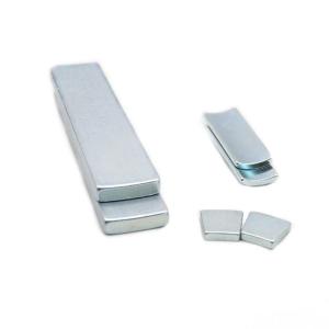 Customization NdFeB Neodymium Arc Magnets With Zinc Coating Multipurpose