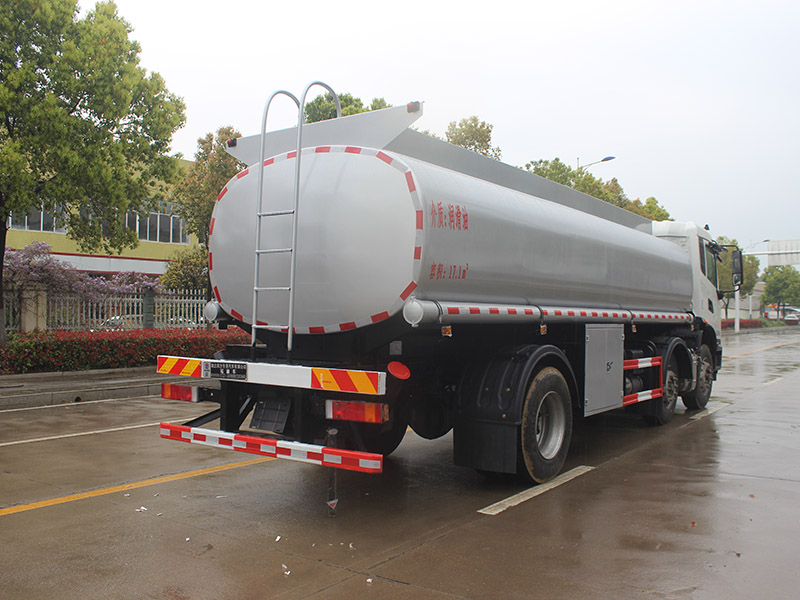 Dongfeng High-end Small Shaft Ordinary Liquid Transport Vehicle