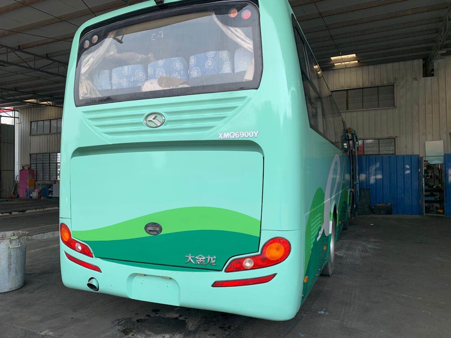 Used Tour Bus Kinglong XMQ6900 39 Seats Left Steering Single Door Steel Chassis Low Kilometer Used Passenger Bus