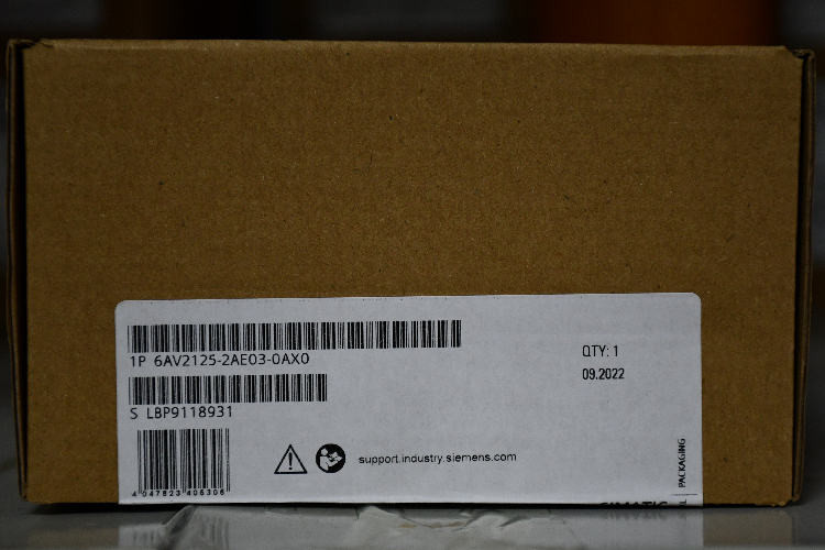 Siemens TP1200 Series Touch-Screen HMI Display - 12.1 in, TFT Display