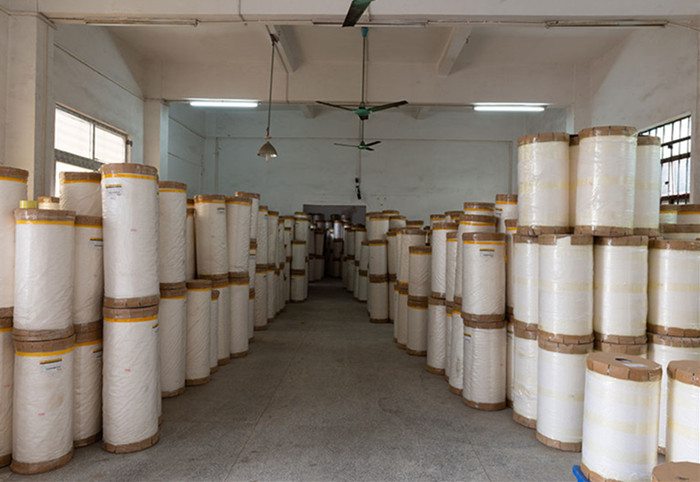 Eco Friendly 22 Mic Matte Thermal Lamination Film, Hot Melt EVA BOPP Matt Lamination Roll