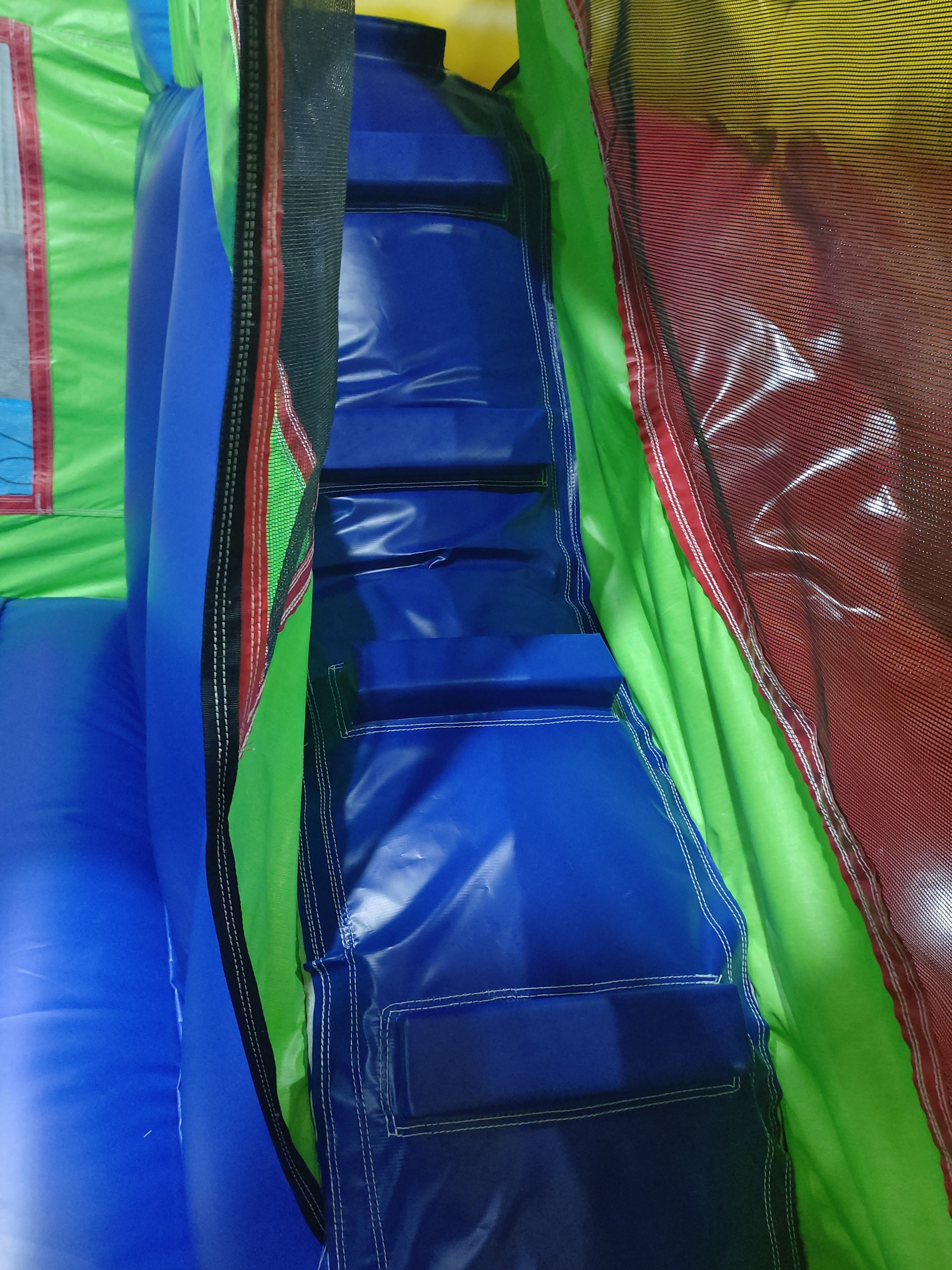 Commercial Grade Bounce House Inflatable Combo Jumping House With Slide Inflatable Bubble Castle For Kids