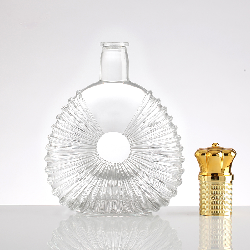 Exotic Liquor Whisky Glass Bottle with Customizable Sealing Type and Material