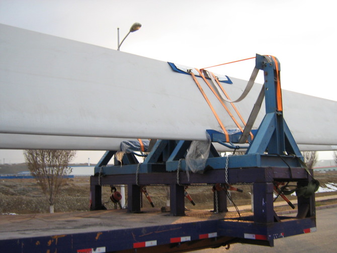 8m 10m 12m Telescopic Telescoping Solar Wind Trailer for Air Wind Generator by AOTONG