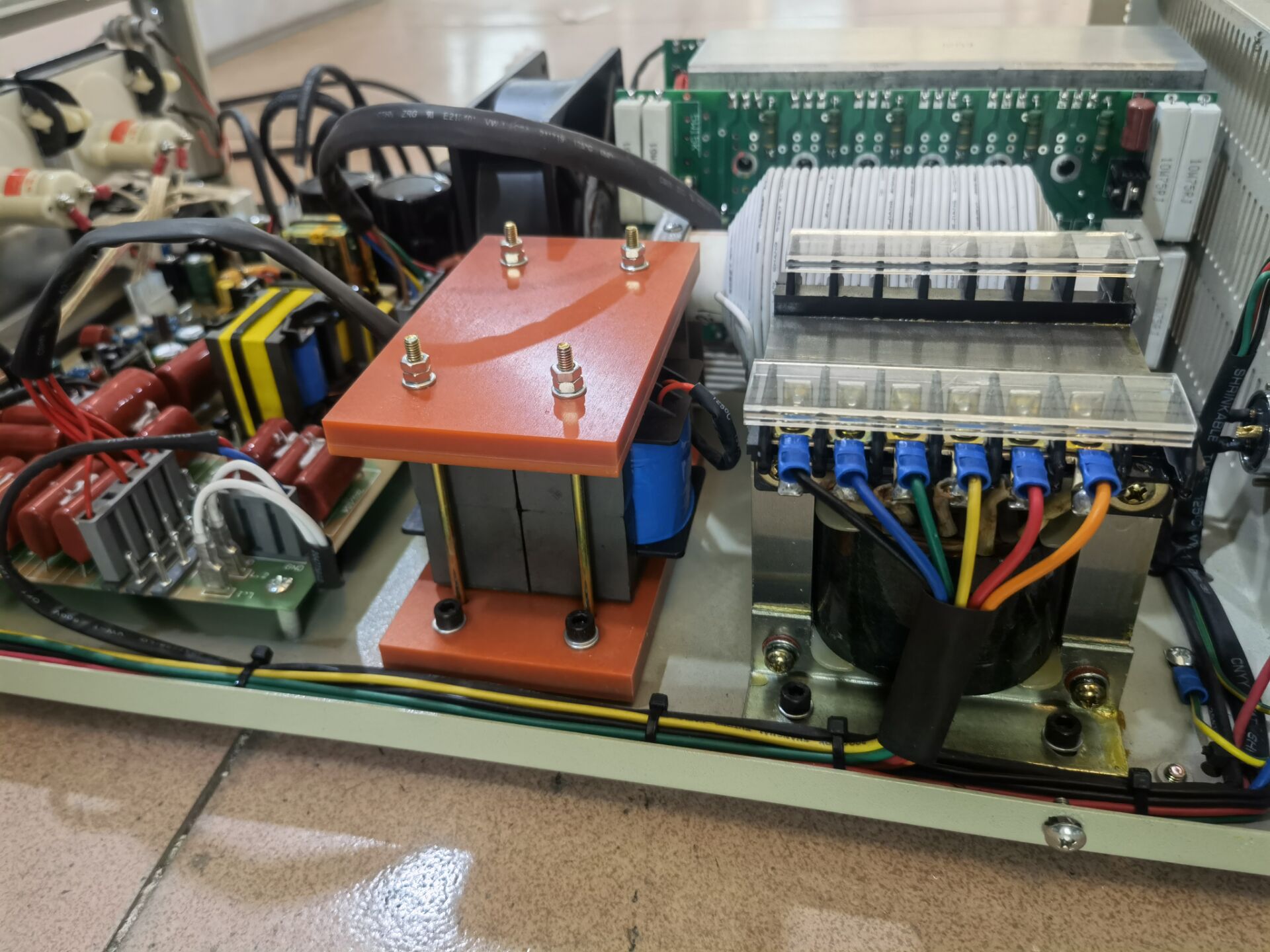 Ultrasonic Welding Machine Horn And Box 15khz 18khz 20khz