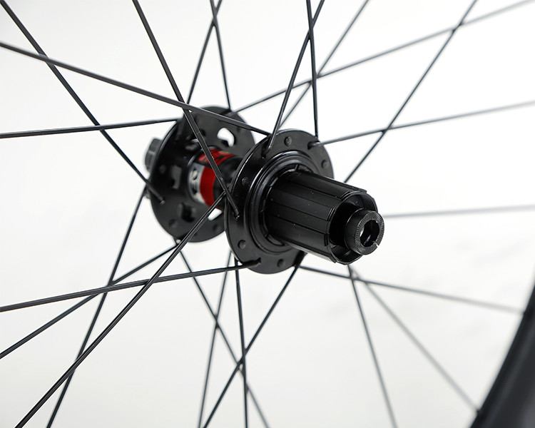 Double Wall Carbon Fiber Wheelset 700C High Modulus Rim Brake