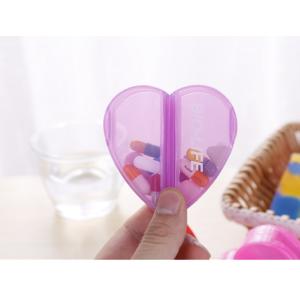 Can rotation Cute Heart shape pill box with four compartments and can changed it