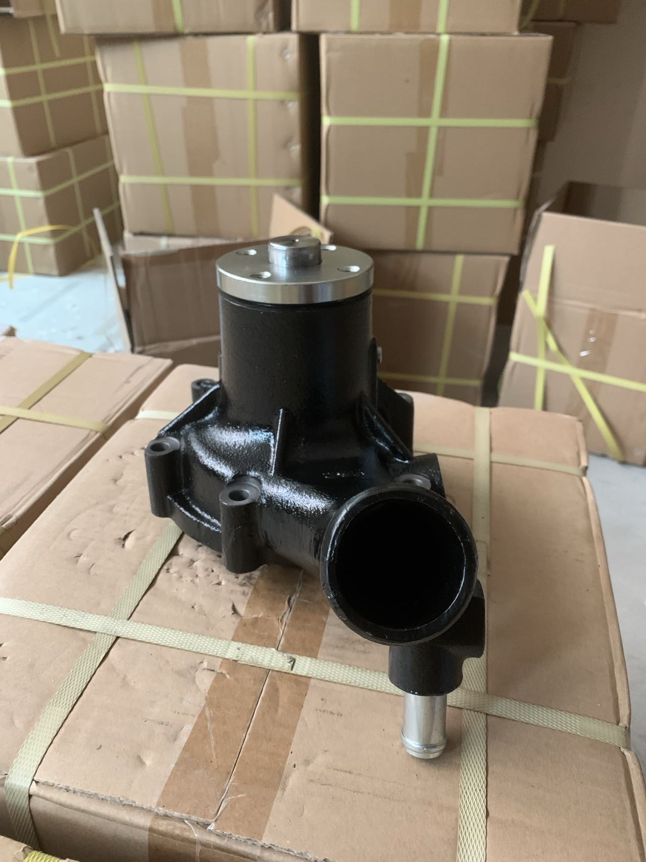 4M50 Water Pump ME990328 ME994451 ME994522 For Misubishi Diesel Engine SY225C