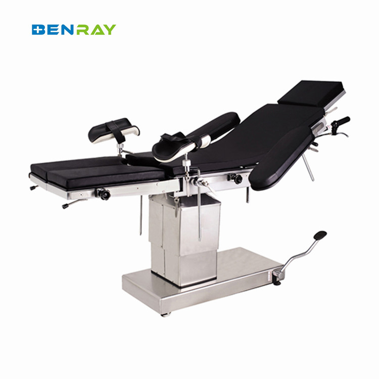 Efficiency Multi Function Universal Manual Operating Table Surgical Table Sale