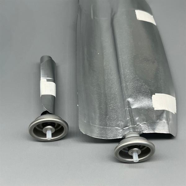 Compact Male Bag on Valve for Portable Medical Oxygen Systems with Lightweight