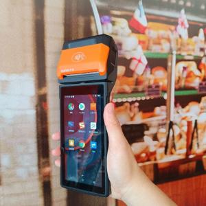 Android 11 Handheld 5.5 HD Smart Mobile Payment Terminal With Versatile Payment Options