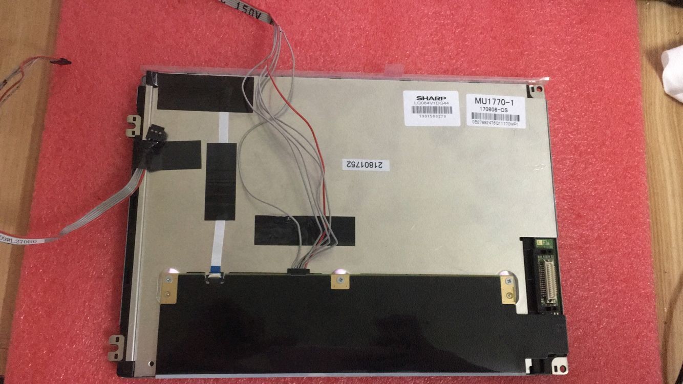  LQ084V1DG44 Sharp 8.4&quot; LCM 640×480RGB INDUSTRIAL LCD DISPLAY Manufactures
