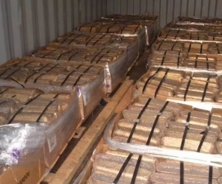 Red Satisfactory Copper Ingot With Smooth Surface For Chemical Industry