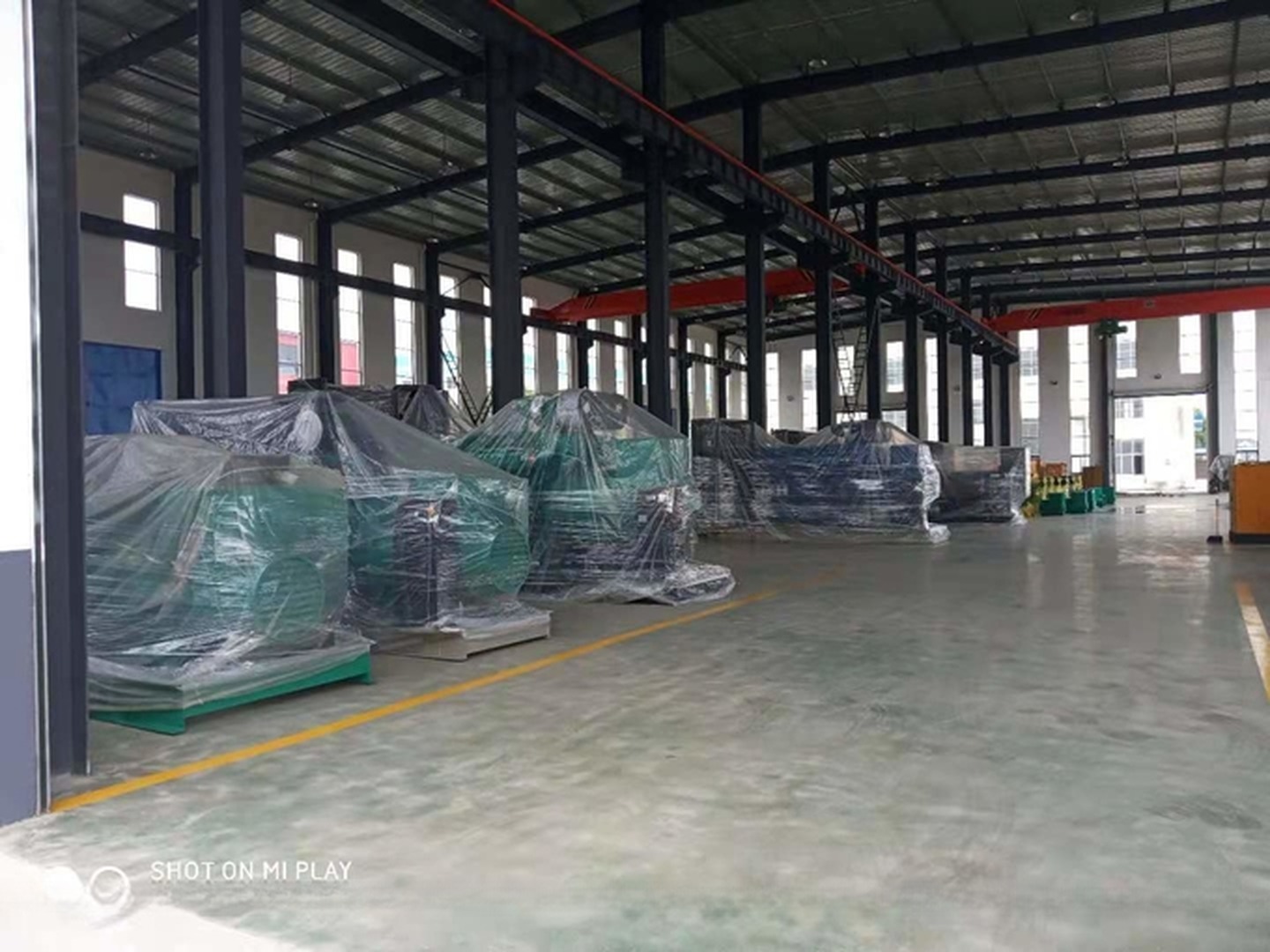 Cummins 200KW Diesel Generator Set with Silent Canopy and Smartgen HGM6110 Controller