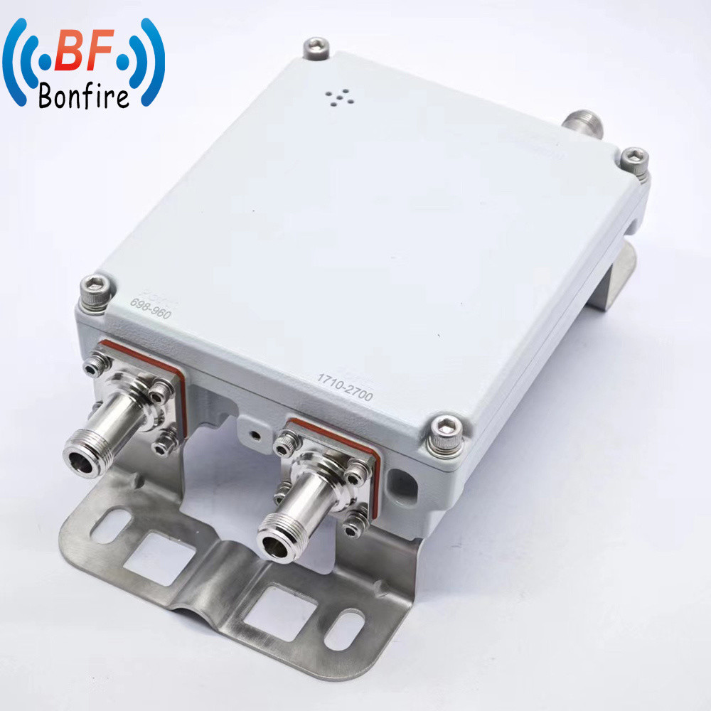  RF Point of Interface for Indoor Distribution System 1710-1880/1920-2170/2300-2700MHz Manufactures