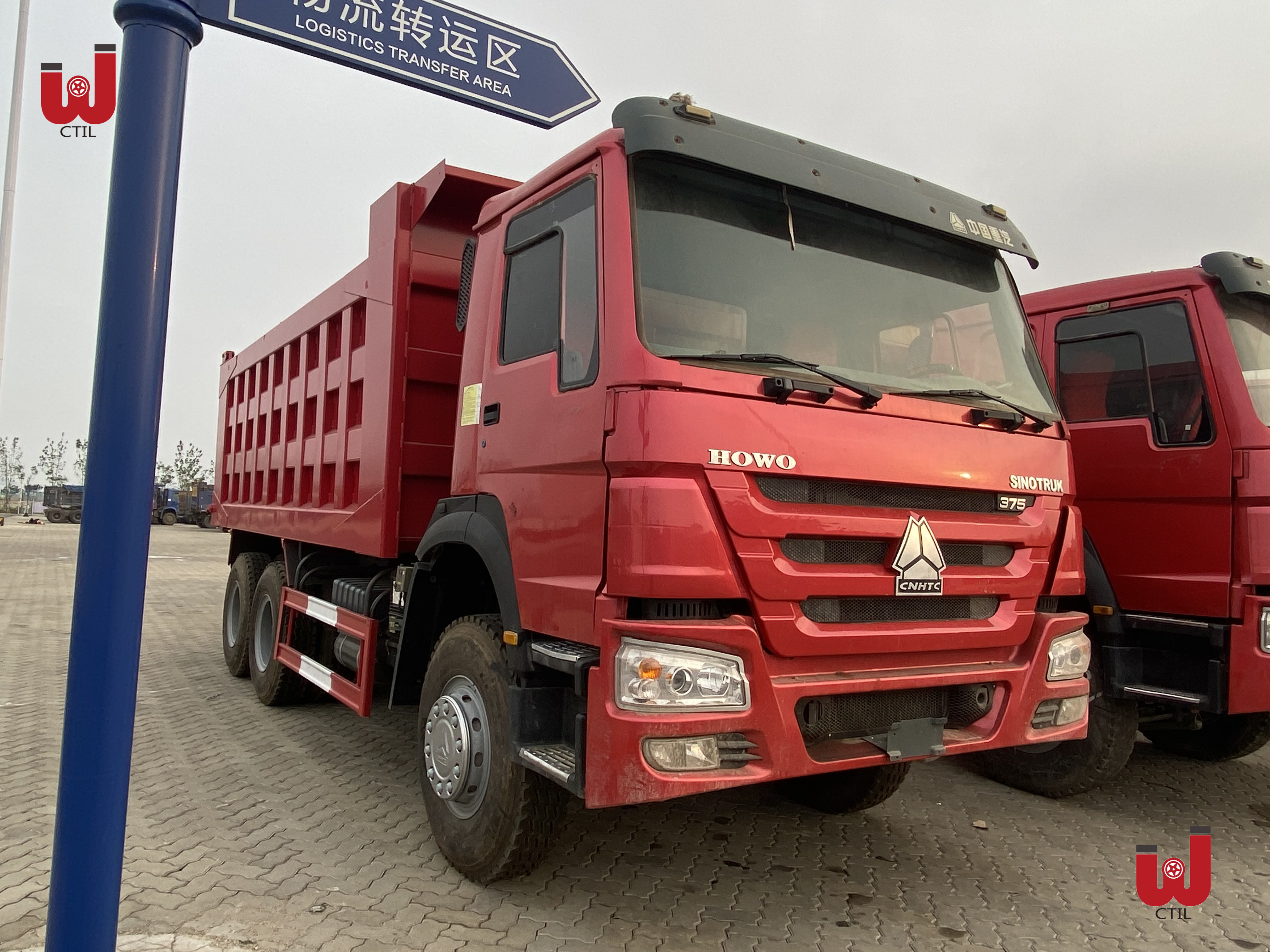 Used dump truck