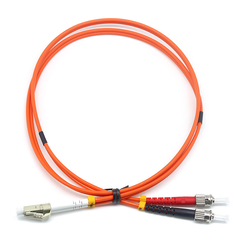  OM1 Fiber Optic Patch Cord FTTH CE Certificated APC Single Mode Manufactures