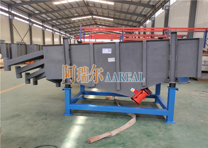 Multi-deck Rectangular Linear Vibrating Screen Separator for Sifting Refractory Material: