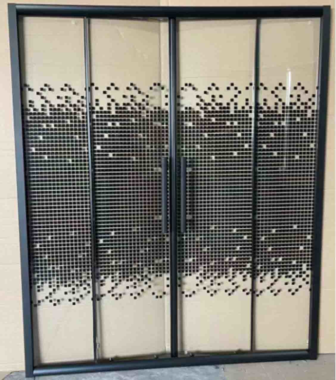 Alum Black Stripes Frame Screen With 5/6mm Tempered Modern Glass