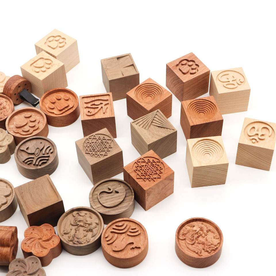 Natural Wood Diffuser Fragrance Diffuser Vent Clip Car Freshener For Essential Oil